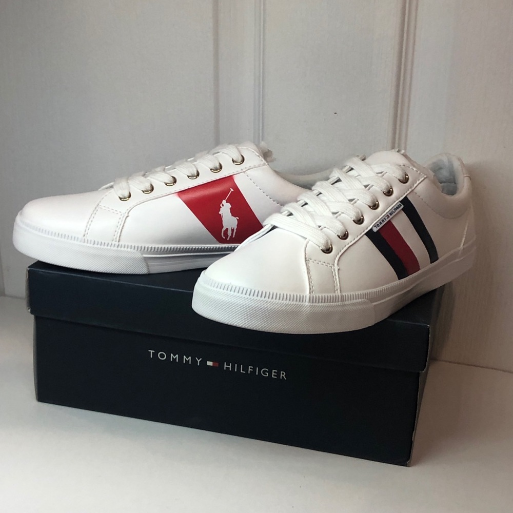 Tommy Hilfiger